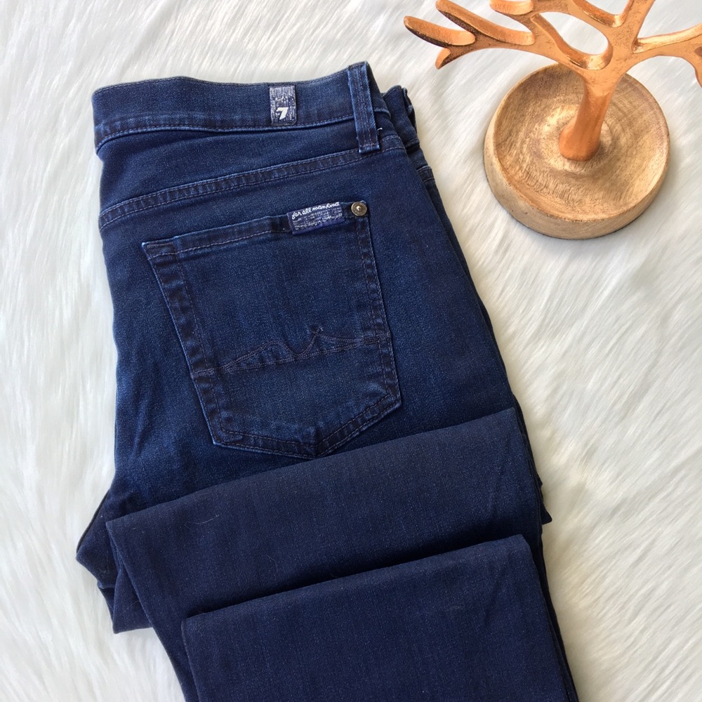 7 For All Mankind Straight Leg jeans size 28